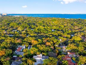 4039 Ventura Ave, Miami FL 33133