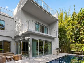 4039 Ventura Ave, Miami FL 33133