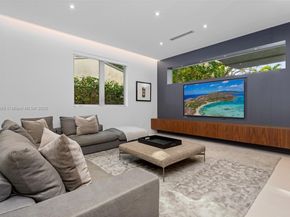 4039 Ventura Ave, Miami FL 33133