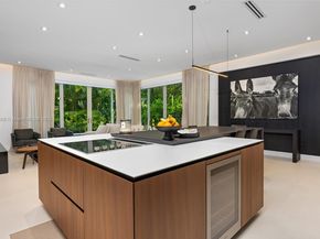 4039 Ventura Ave, Miami FL 33133