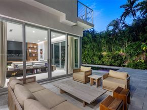 4039 Ventura Ave, Miami FL 33133