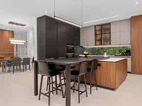 4039 Ventura Ave, Miami FL 33133