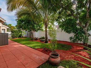 19190 NW 24th Pl, Pembroke Pines FL 33029