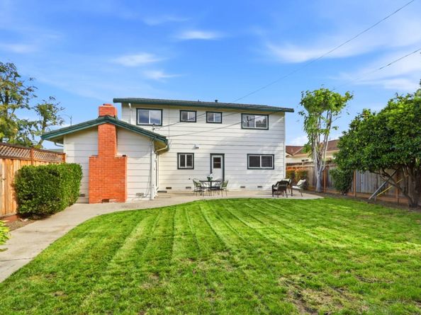 2045 Treewood Lane, San Jose CA 95132