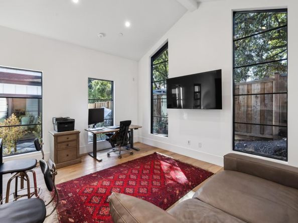 2018 Sand Hill Road, Menlo Park CA 94025