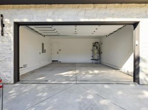 2018 Sand Hill Road, Menlo Park CA 94025