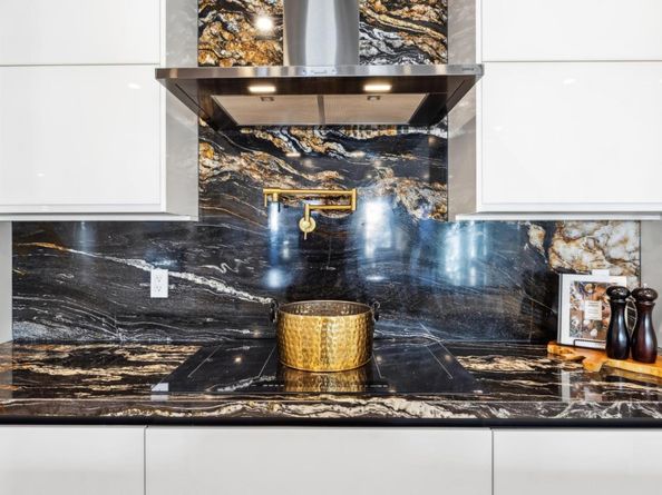 2018 Sand Hill Road, Menlo Park CA 94025