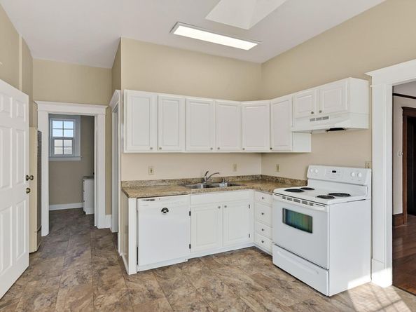 935 S 7th Street, San Jose CA 95112