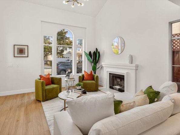 234 Houghton Street, Mountain View CA 94041