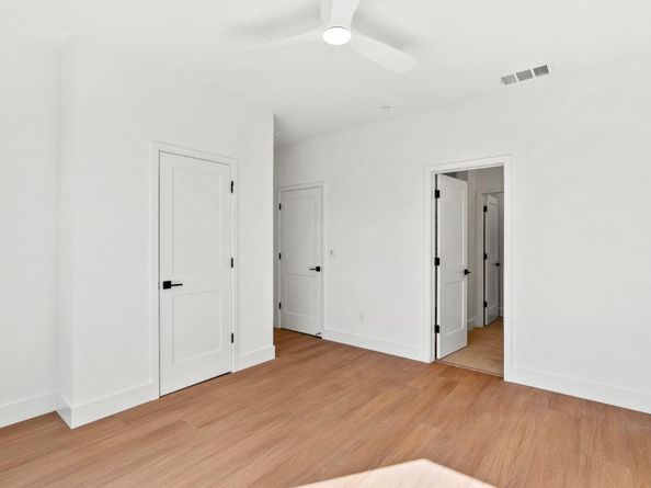 931 Woodside Road, Redwood City CA 94061