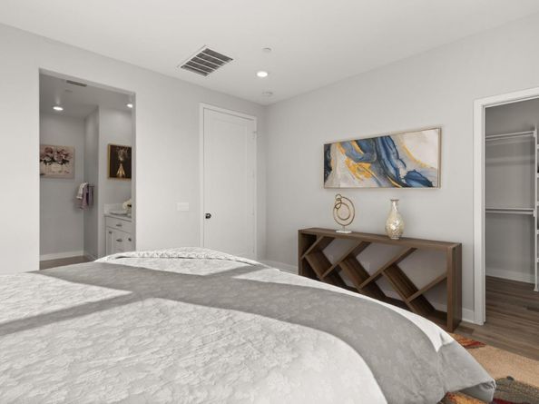 202 Keeper, Irvine CA 92618