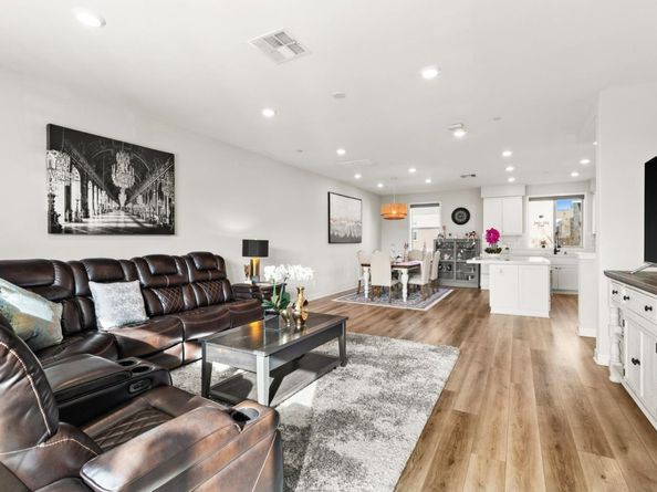 202 Keeper, Irvine CA 92618