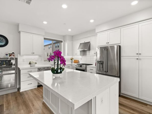 202 Keeper, Irvine CA 92618
