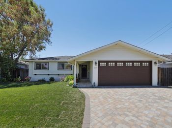 219 Kensington Way