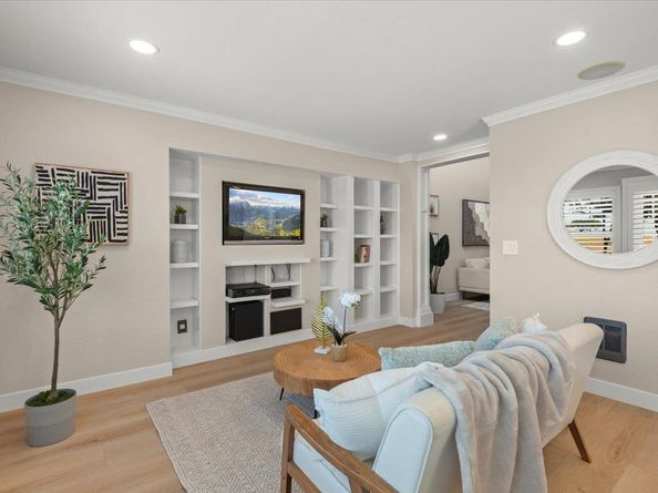 272 McDonnel Road, Alameda CA 94502