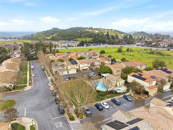 7902 English Oak Circle, Gilroy CA 95020