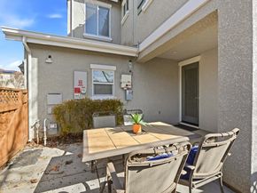 7902 English Oak Circle, Gilroy CA 95020