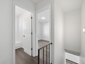 7876 Bancroft Avenue, Oakland CA 94605