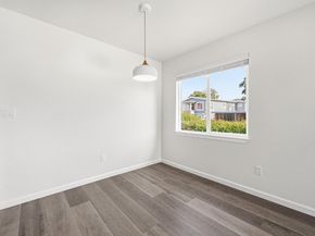 7876 Bancroft Avenue, Oakland CA 94605