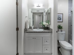 703 San Conrado Terrace 6, Sunnyvale CA 94085