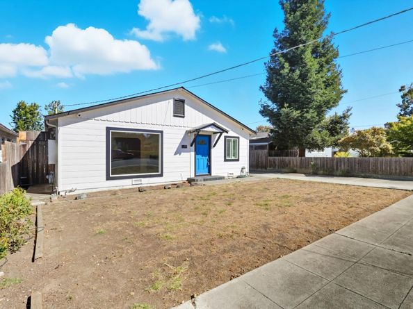 223 San Carlos Avenue, Redwood City CA 94061