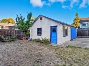 223 San Carlos Avenue, Redwood City CA 94061
