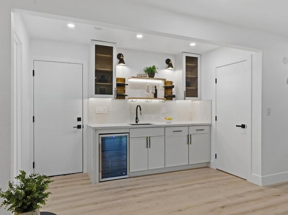 422 Liquidambar Way, Sunnyvale CA 94086