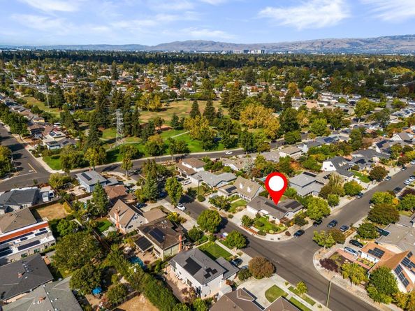 2772 Quinto Way, San Jose CA 95124