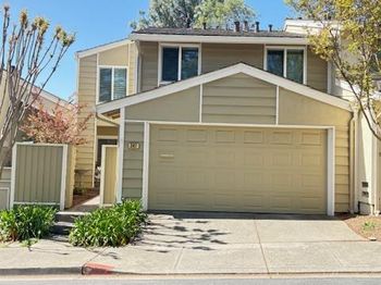 347 Kinross Drive