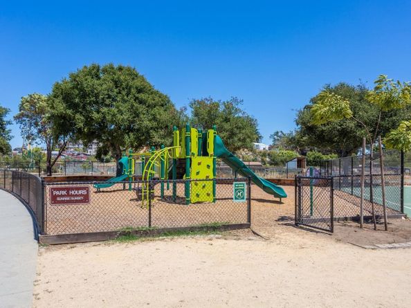 102 Tree Frog Lane, Santa Cruz CA 95060
