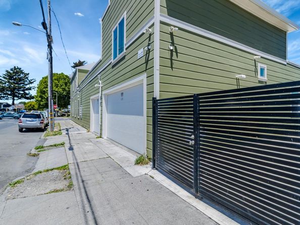 98th, Oakland CA 94603