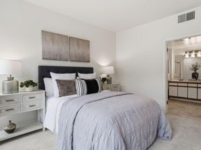 951 S 12th 311, San Jose CA 95112