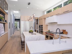 1027 Waverley Street, Palo Alto CA 94301