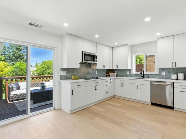 731 Valota Road, Redwood City CA 94061