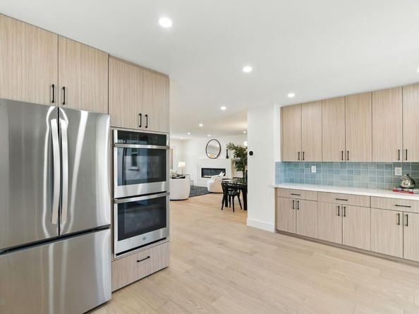 731 Valota Road, Redwood City CA 94061