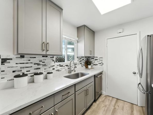 370 Beresford Avenue, Redwood City CA 94061
