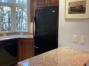 10 Crystal Springs Road 2214, San Mateo CA 94402