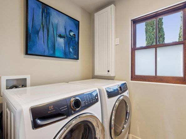 20 Mariposa Avenue, Los Gatos CA 95030