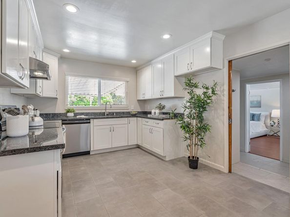 1574 S Mary Avenue, Sunnyvale CA 94087