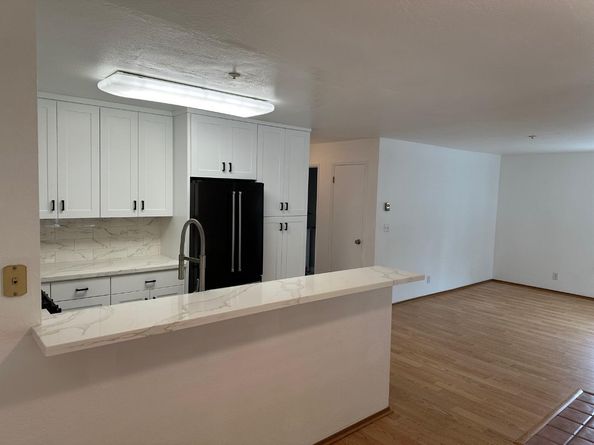 808 Red Leaf Court, San Francisco CA 94134