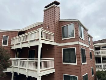 808 Red Leaf Court