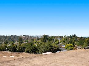 128 Rosewood Lane Lane, San Mateo CA 94402