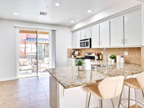 589 San Remi Terrace 55, Sunnyvale CA 94085