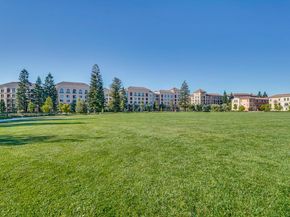 589 San Remi Terrace 55, Sunnyvale CA 94085