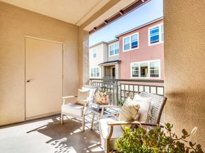 589 San Remi Terrace 55, Sunnyvale CA 94085