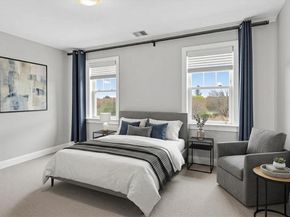 228 Norfolk St 228, Holliston MA 01746