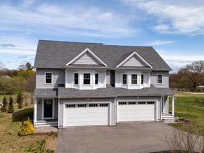 228 Norfolk St 228, Holliston MA 01746