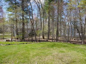 3 Marie Cir, Burlington MA 01803