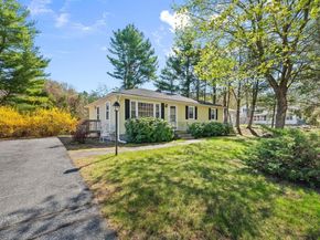 108 Beth Ave, Leominster MA 01453