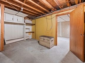 108 Beth Ave, Leominster MA 01453